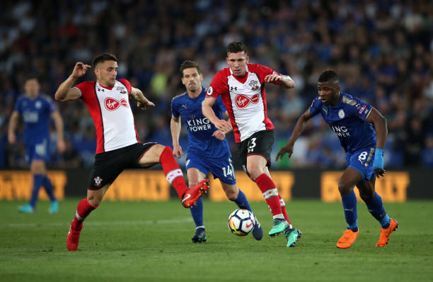 半场进攻的 半场进攻的