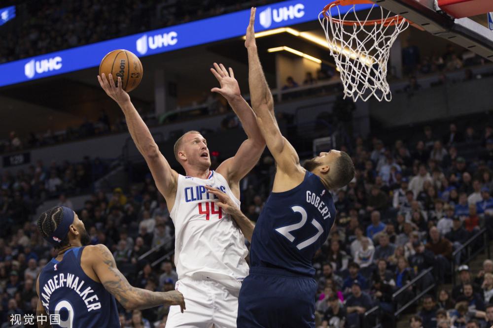 持密切互动 持密切互动