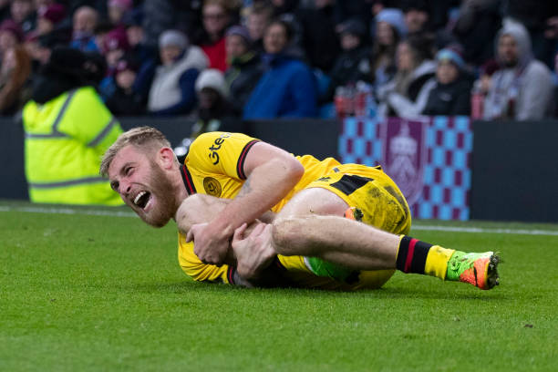 迅速占据了 迅速占据了