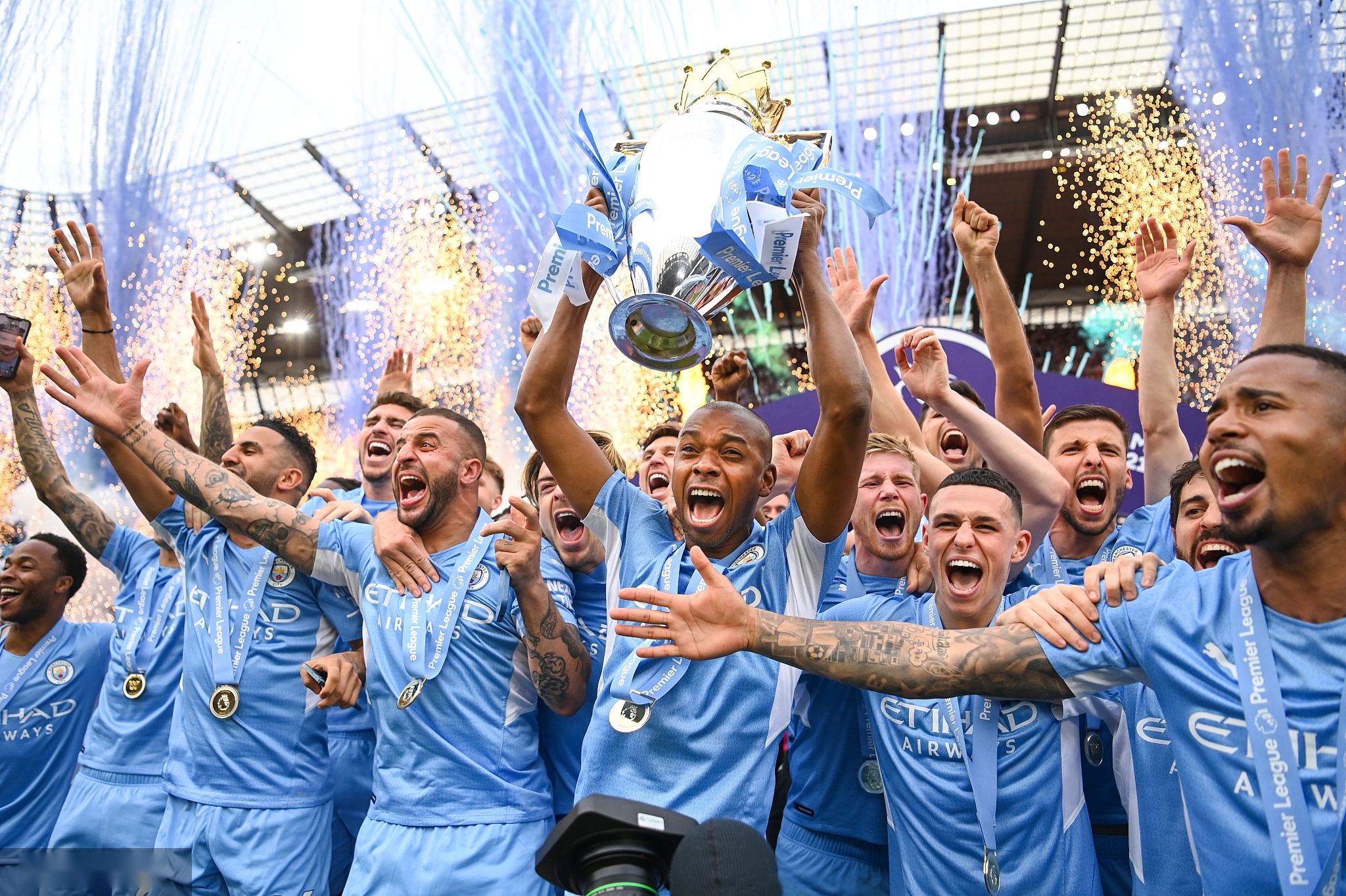 加快谈判脚 加快谈判脚